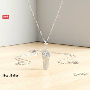 14k White Gold Diamond Flip Flop Pendant Necklace Elegant Minimal Chic